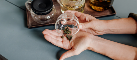 Oolong thee bestellen doe je bij Mevrouw Cha